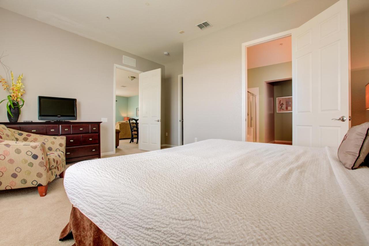 Top-Floor Luxurious Lakeview Condo Orlando Exterior foto